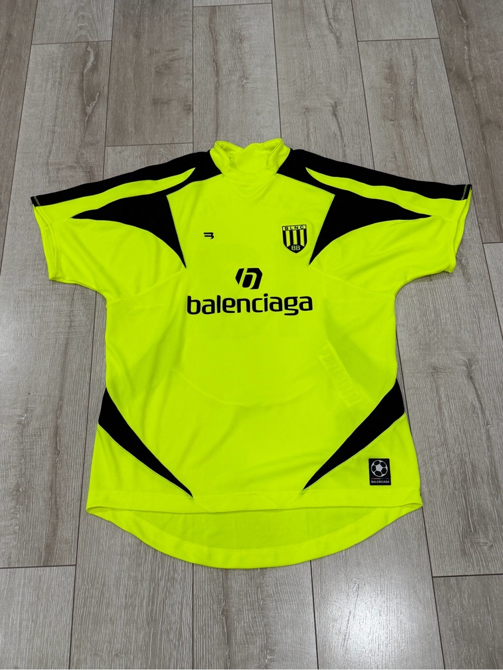 Balenciaga Neon Yellow and Black Men's Jersey Shirt men small runway